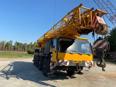 AUTOMACARA LIEBHERR LTM 1050